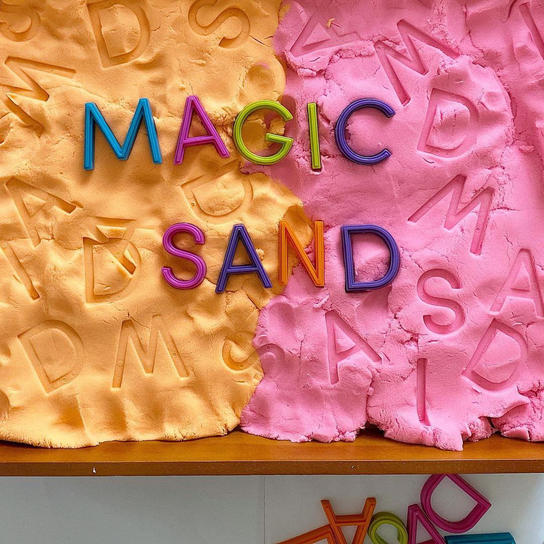 Mini Magic Sand Jar with 2 Molds🏖️🎨